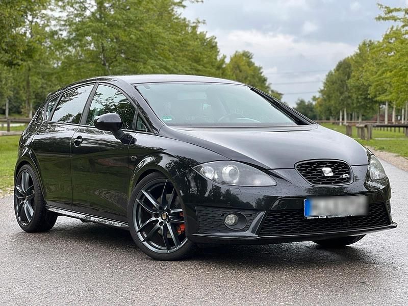 Schwarz Gebraucht 2010 Seat Leon CUPRA Limousine | 8.200 € - Bild 1/4