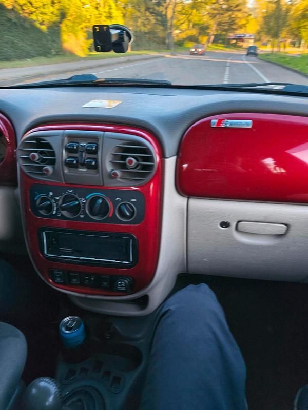 Gebraucht Chrysler PT Cruiser 142 PS (104 kW) 2001 Rot Limousine