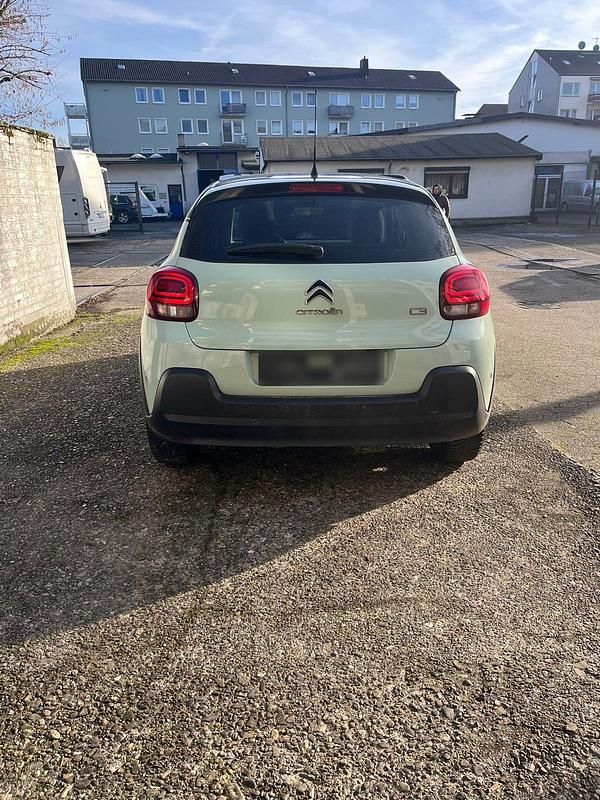 Gebraucht Citroën C3 110 PS (80 kW) 2018 Grün Kleinwagen