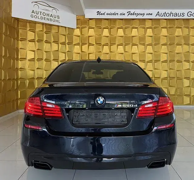 Gebraucht BMW M550 M Sport 381 PS (280 kW) 2015 Schwarz Limousine