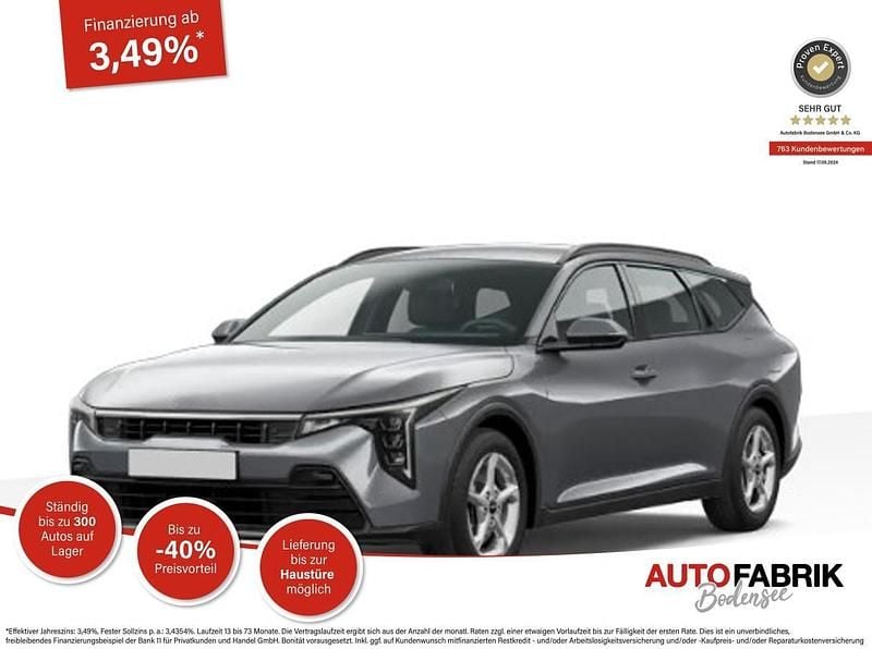 Neu Kia K4 2026 Interstellar grau metallic Kombi