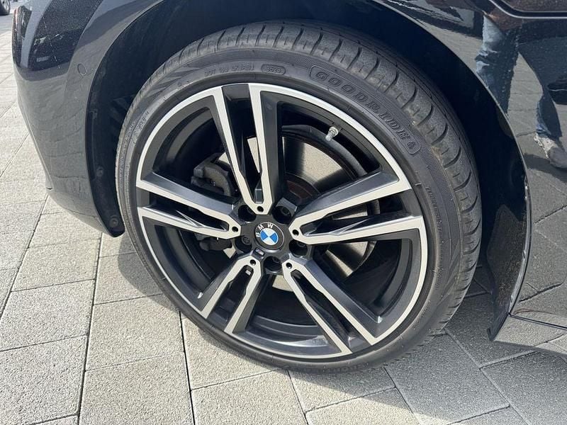 Używany BMW 225 Performance 224 KM (164 kW) 2018 Czarny Minivan