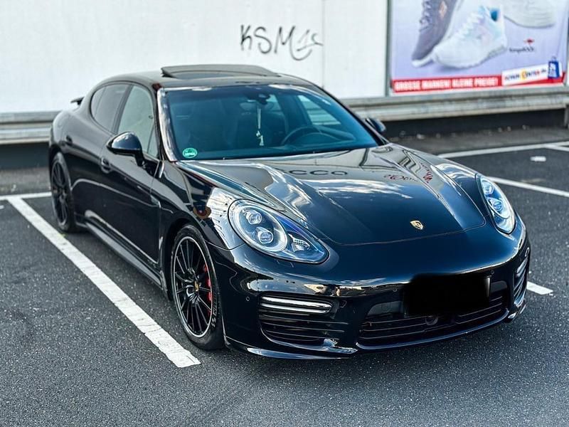 Gebraucht Porsche Panamera GTS 441 PS (324 kW) 2016 Schwarz Limousine
