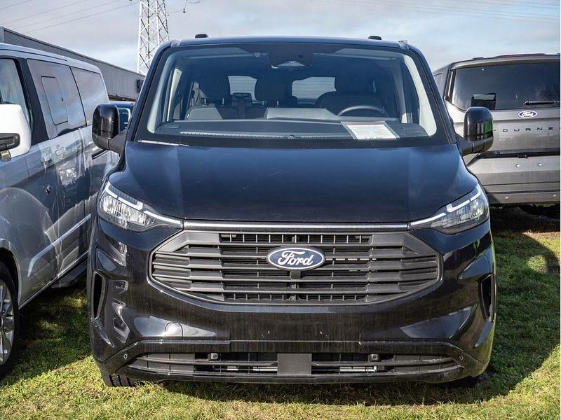 Neu Ford Transit Custom Limited 170 PS (125 kW) 2026 Obsidianschwarz Kombi
