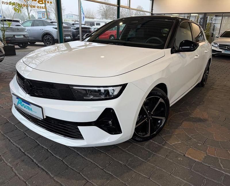 Neu Opel Astra 131 PS (96 kW) 2025 Weiß Limousine