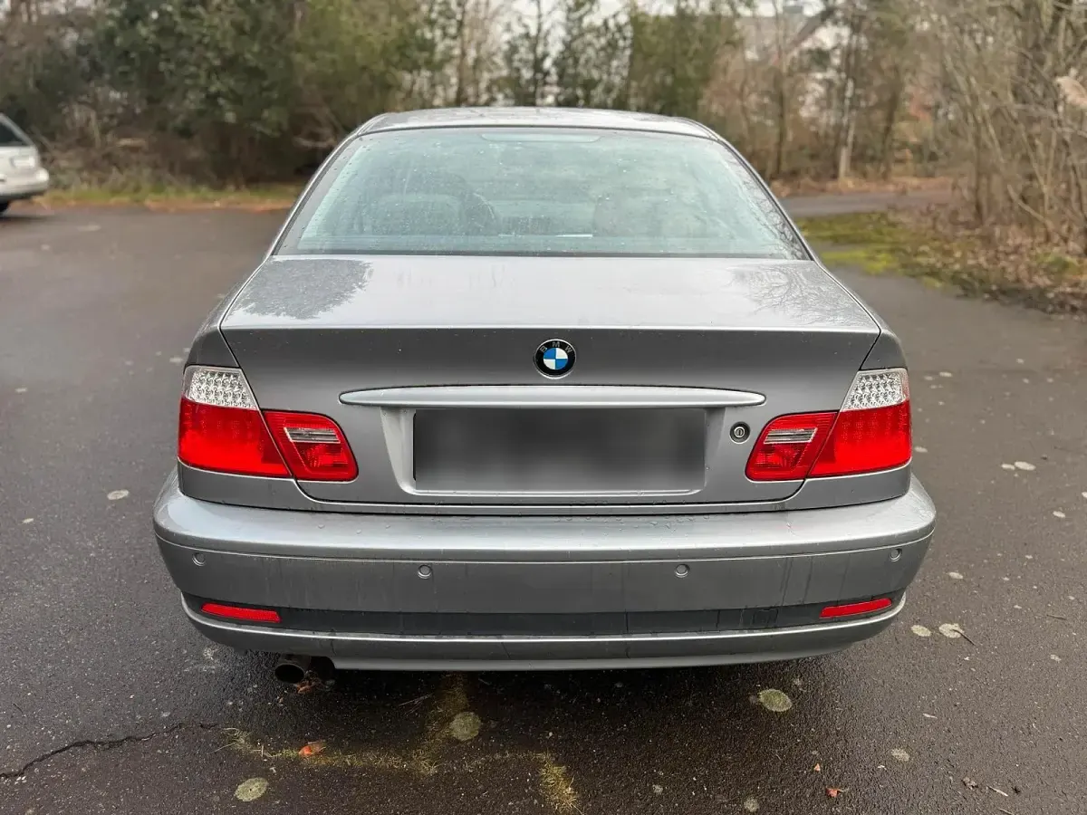 Gebraucht BMW 316 143 PS (105 kW) 2003 Silber Coupé