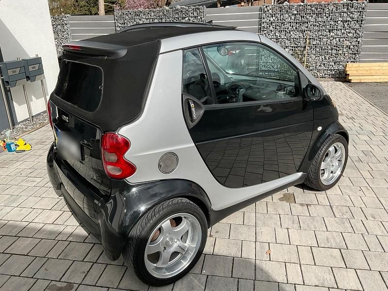 Gebraucht Smart ForTwo Cabrio 61 PS (44 kW) 2005 Schwarz Cabrio