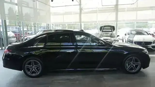 Gebraucht Mercedes S400 AMG 330 PS (242 kW) 2022 Schwarz Limousine