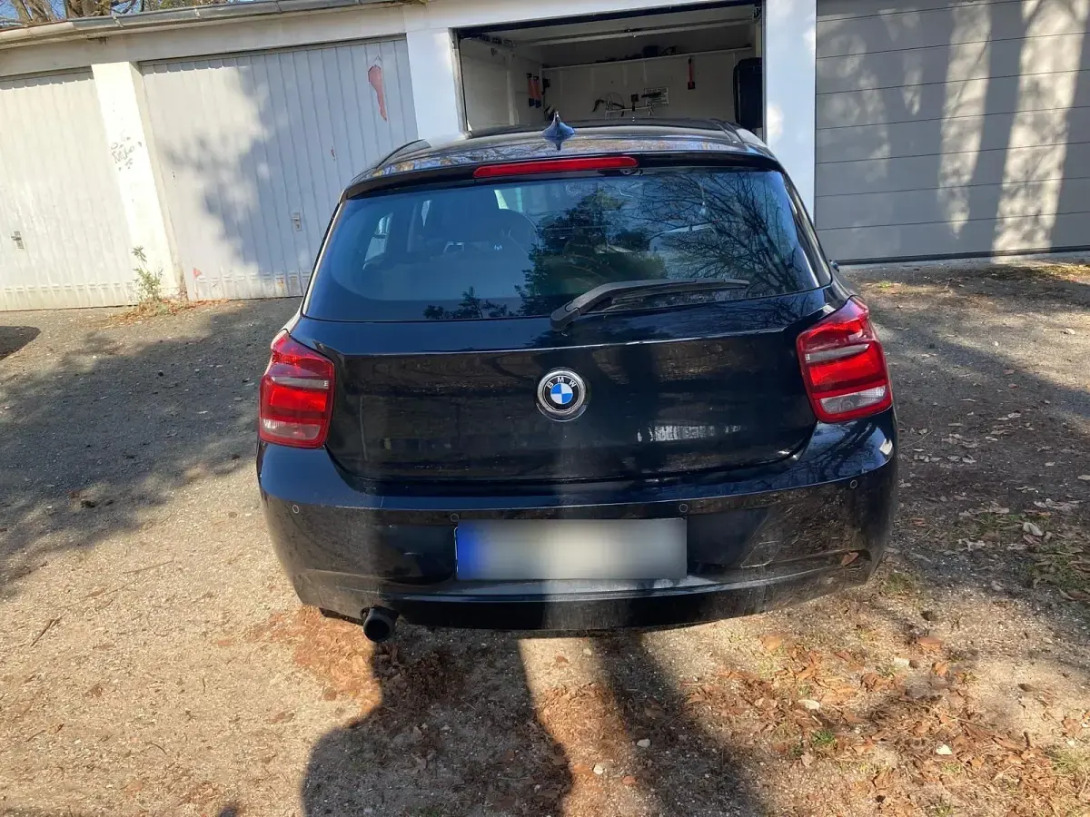 Gebraucht BMW 114 Advantage 102 PS (75 kW) 2014 Schwarz Kleinwagen