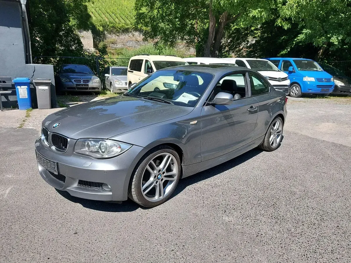 Gebraucht BMW 120 Coupé M Sport 177 PS (130 kW) 2011 Grau Coupé