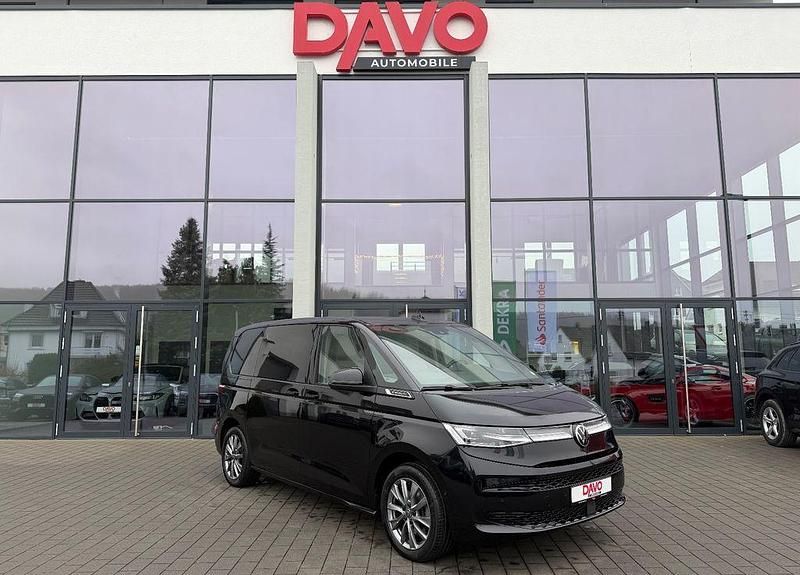 Gebraucht VW Multivan Highline 218 PS (160 kW) 2022 Deep black Van