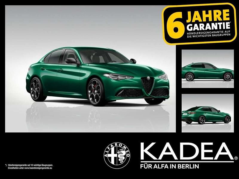 Neu Alfa Romeo Giulia Veloce 209 PS (153 kW) 2026 Verde montreal Limousine
