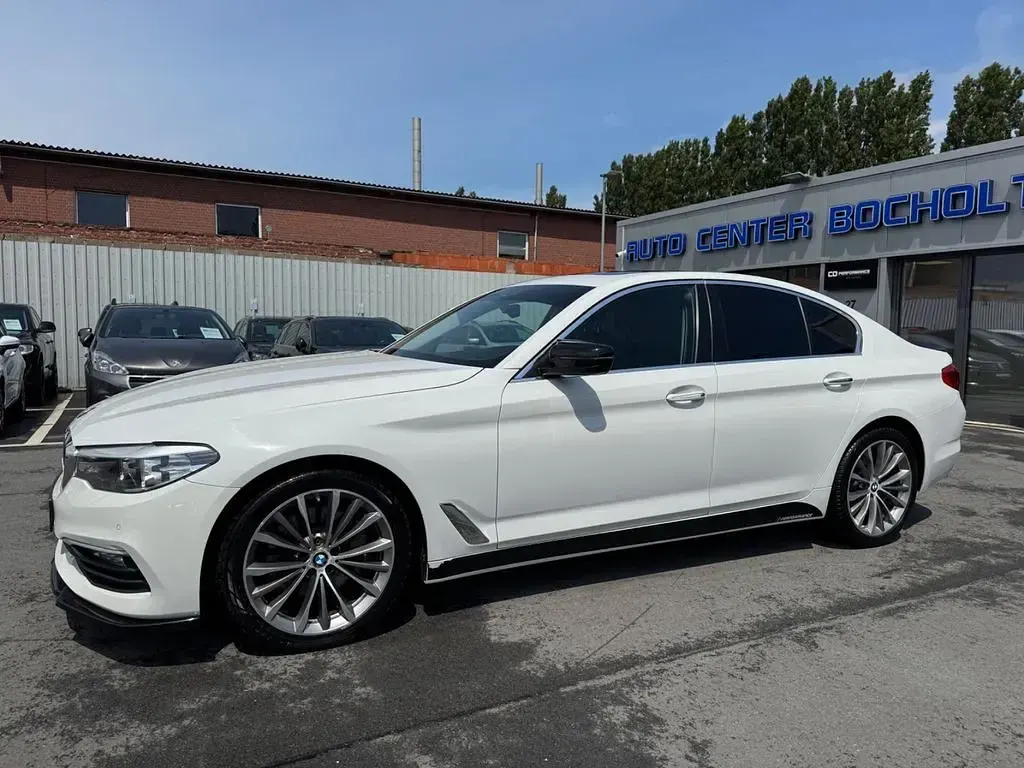 Gebraucht BMW 530 Performance 265 PS (194 kW) 2017 Weiß Limousine