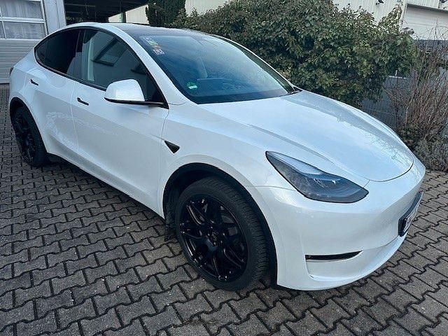 Gebraucht Tesla Model Y 378 kW (514 PS) 2023 Weiß SUV