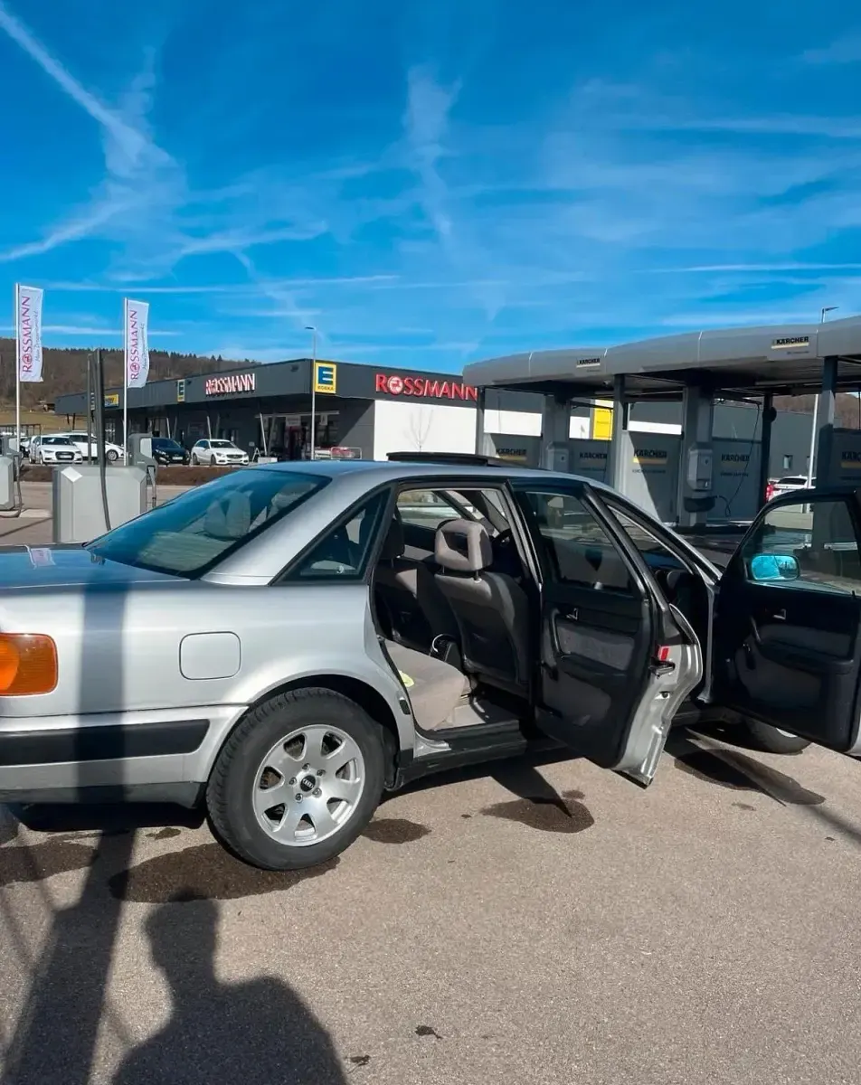 Gebraucht Audi 100 116 PS (85 kW) 1991 Silber Limousine