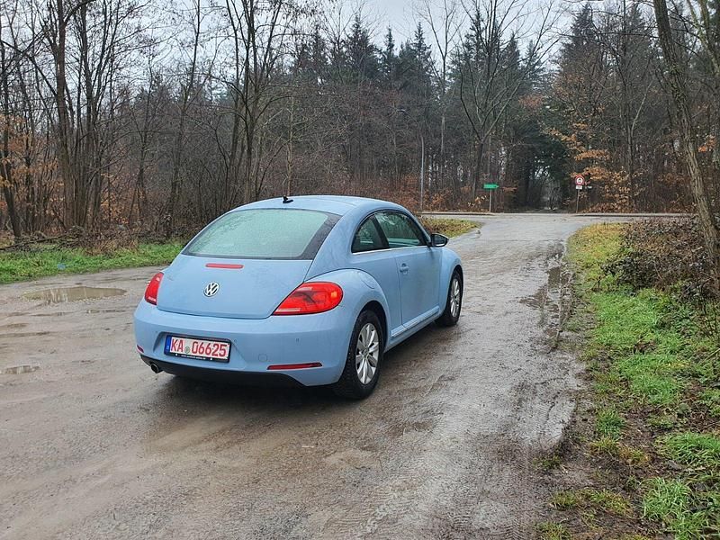 Gebraucht VW Beetle 105 PS (77 kW) 2012 Blau Kleinwagen