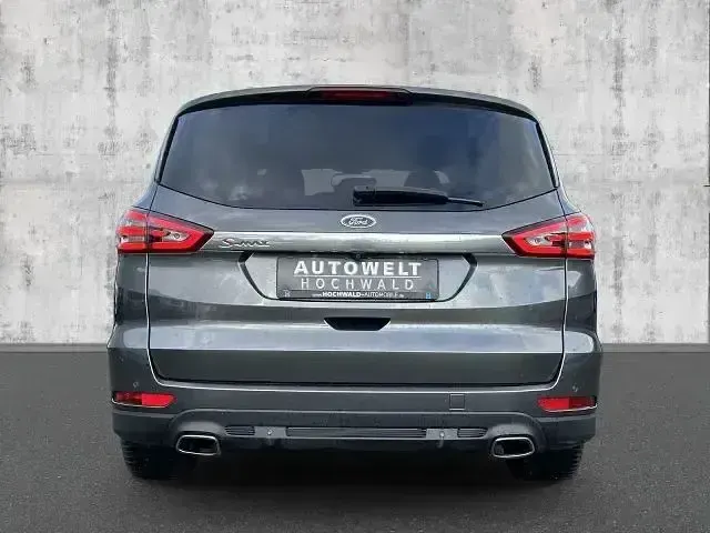 Occasion Ford S-MAX Titanium 179 ch (131 kW) 2017 Gris Monospace