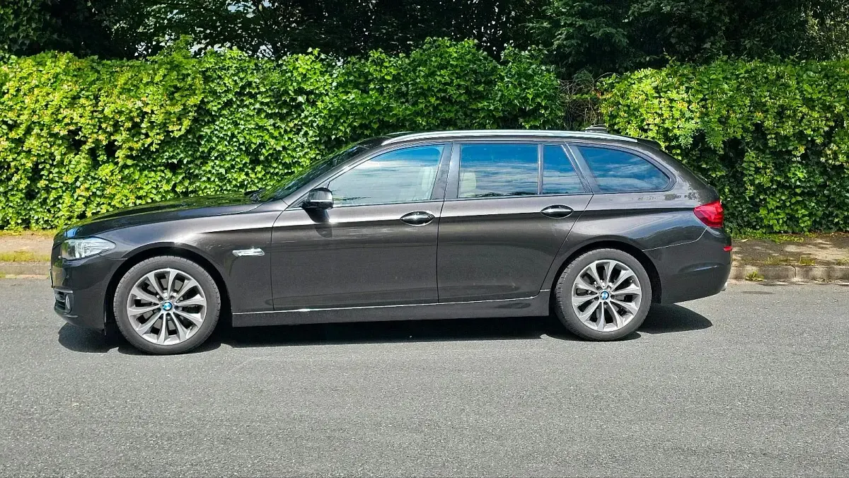 Gebraucht BMW 530 Comfort Edition 258 PS (189 kW) 2013 Grau Kombi