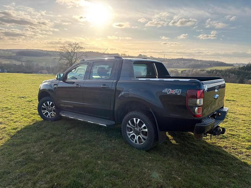 Gebraucht Ford Ranger Wildtrack 160 PS (117 kW) 2016 Schwarz Pickup