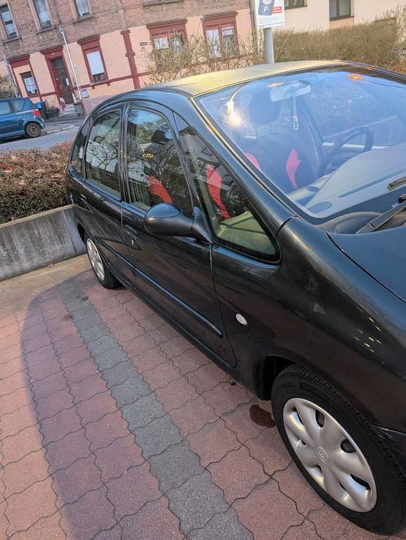 Gebraucht Citroën Xsara Picasso 95 PS (69 kW) 2004 Schwarz Van / Kleinbus