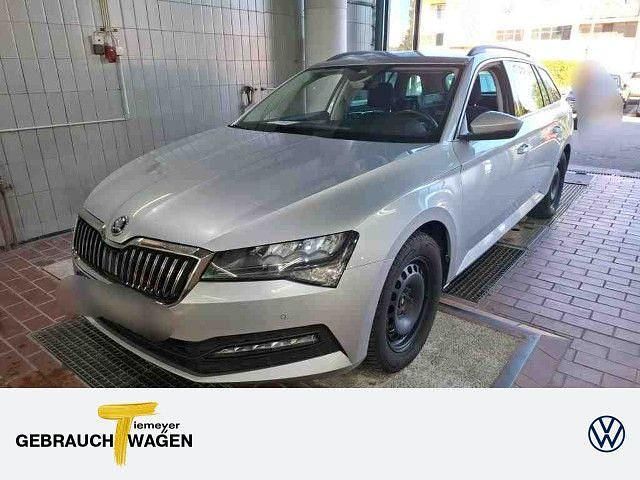 Silber Gebraucht 2022 Skoda Superb Ambition Kombi | 23.230 € (Guter Preis) - Bild 1/4