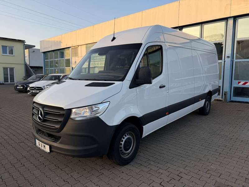 Arktikweiss Gebraucht 2022 Mercedes Sprinter Van | 24.900 € (Superpreis) - Bild 1/4