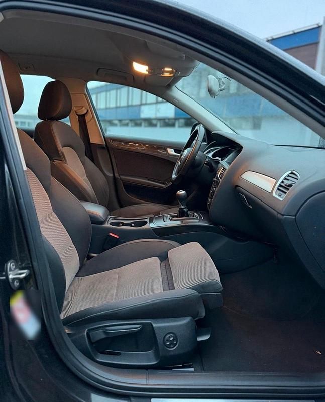 Gebraucht Audi A4 140 PS (102 kW) 2008 Grau Kombi