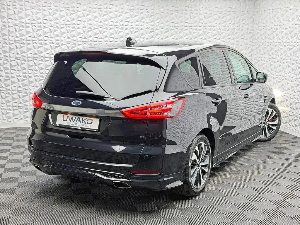 Gebraucht Ford S-MAX ST-Line 190 PS (139 kW) 2019 Iridiumschwarz metallic Van / Kleinbus