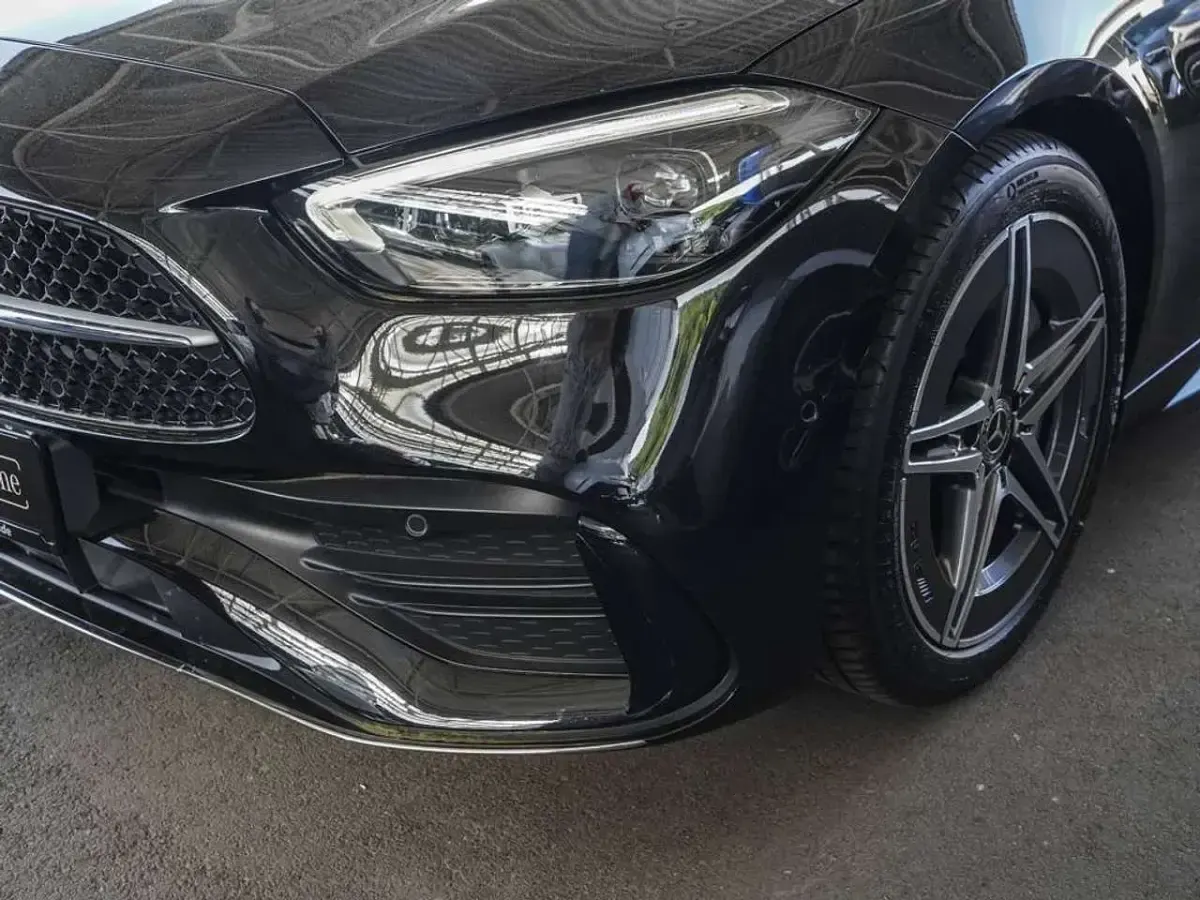Gebraucht Mercedes C300 Premium 258 PS (189 kW) 2024 Schwarz Limousine