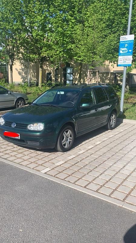 Gebraucht VW Golf IV 101 PS (74 kW) 2003 Grün Kombi