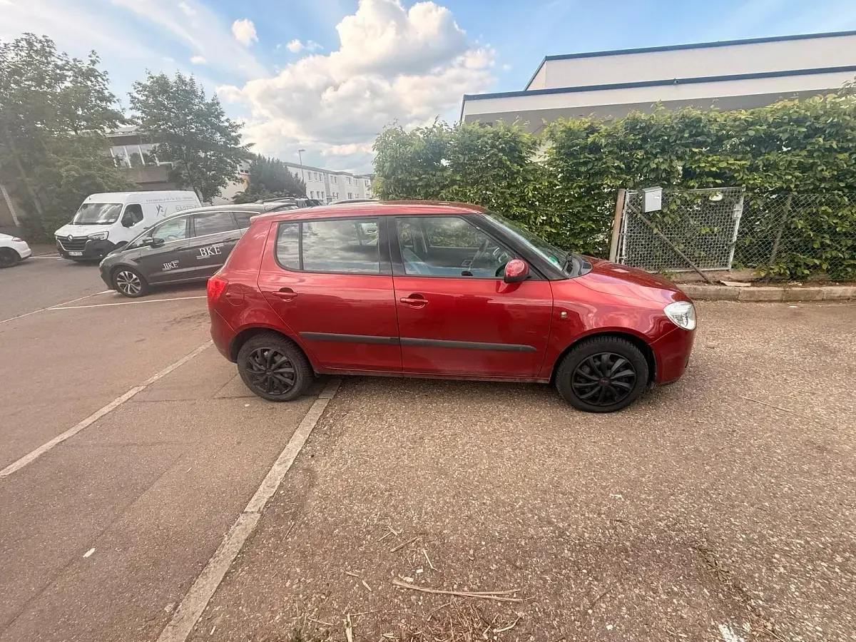 Gebraucht Skoda Fabia 69 PS (50 kW) 2008 Rot Kleinwagen