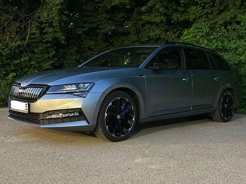 Gebraucht 2020 Skoda Superb SportLine Kombi | 24.500 € (Fairer Preis) - Bild 1/4