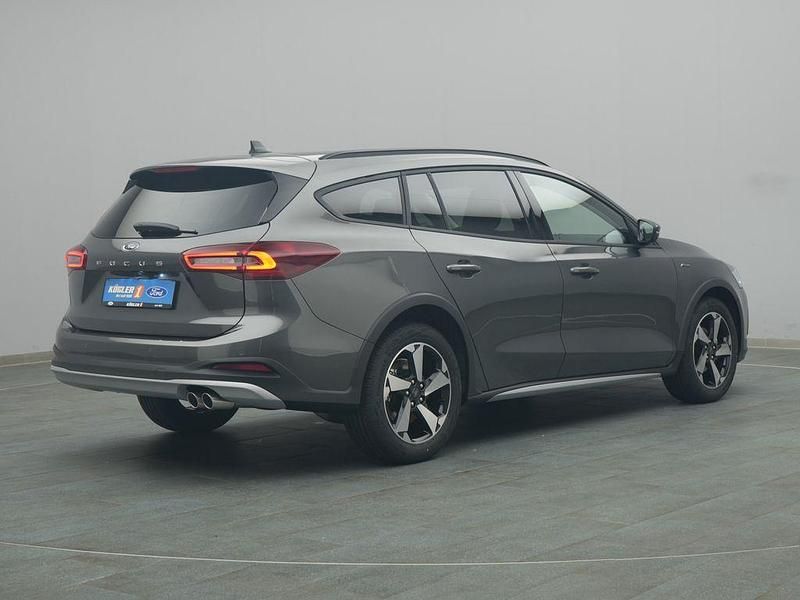 Neu Ford Focus Active X 155 PS (114 kW) 2025 Grau Limousine