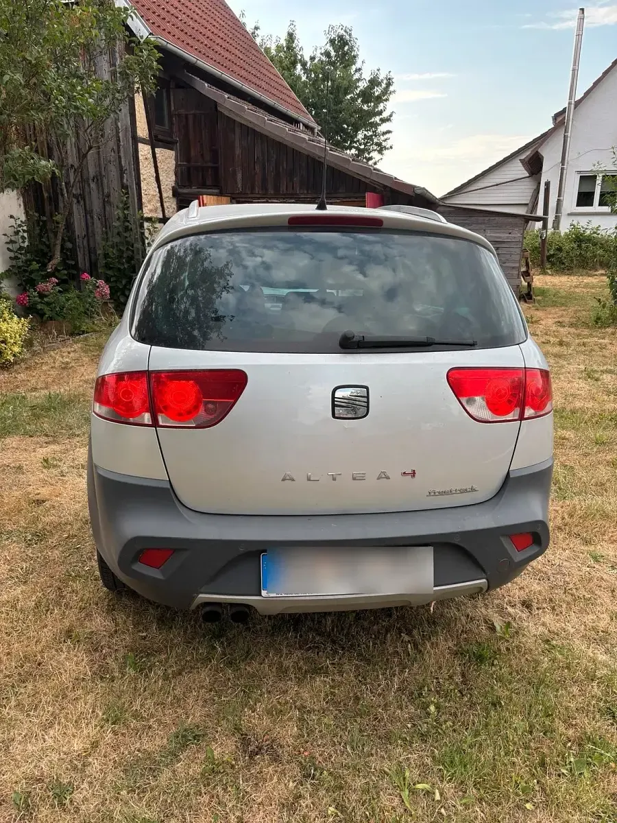 Gebraucht Seat Altea 200 PS (147 kW) 2008 Silber Kombi