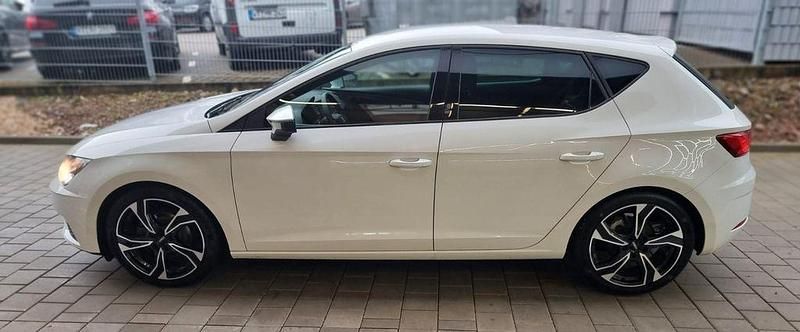 Gebraucht Seat Leon Reference 110 PS (80 kW) 2018 Weiß Limousine