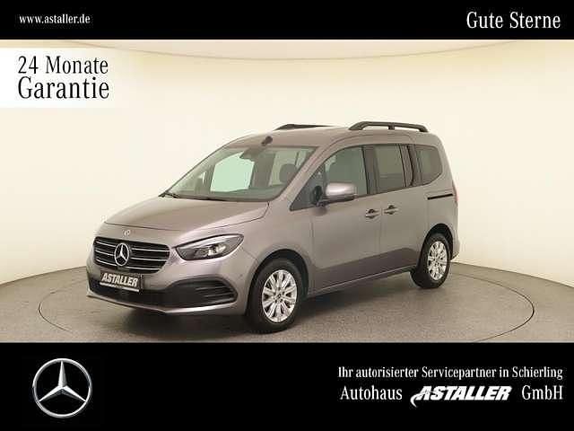 Grau Gebraucht 2024 Mercedes 180 Progressive Limousine | 29.500 € (Fairer Preis) - Bild 1/4