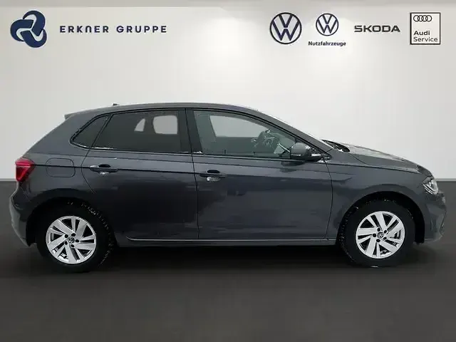 Używany VW Polo Style 116 KM (85 kW) 2025 Szary Sedan/Limuzyna