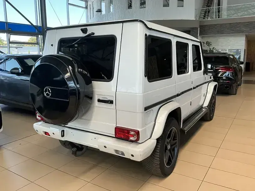 Gebraucht Mercedes G350 245 PS (180 kW) 2018 Weiß designo mysticweiss 2 bright (metallic) SUV