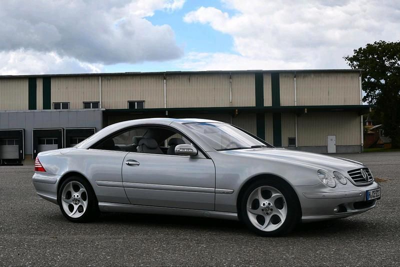 Gebraucht Mercedes CL600 367 PS (269 kW) 2003 Silber Coupé