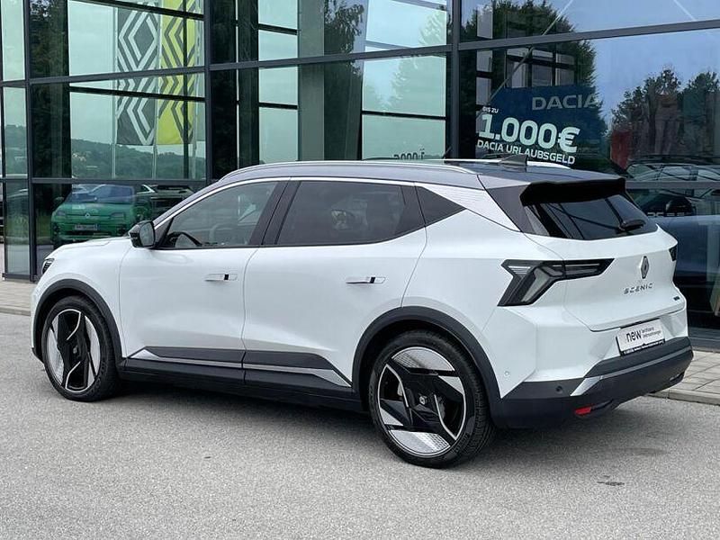Gebraucht Renault Scenic E-Tech Iconic 117 kW (160 PS) 2024 Weiss SUV