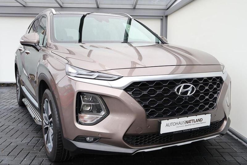 Gebraucht Hyundai Santa Fe Premium 200 PS (147 kW) 2020 Braun SUV