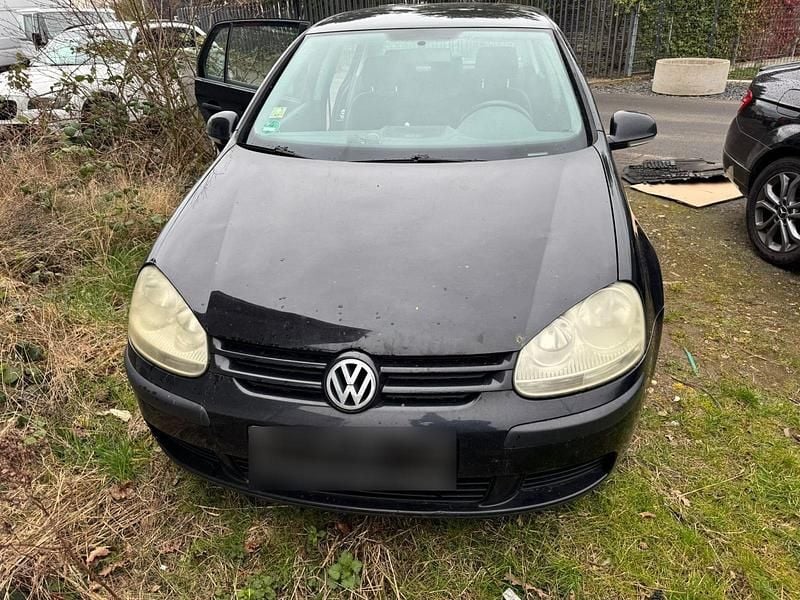 Gebraucht VW Golf V 105 PS (77 kW) 2005 Schwarz Kleinwagen