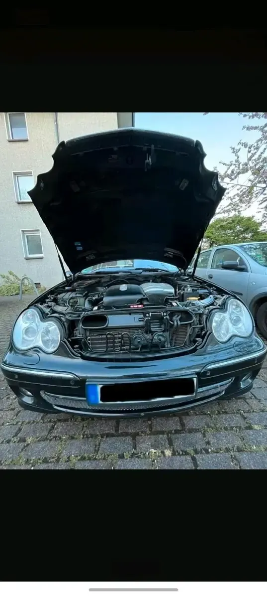 Gebraucht Mercedes C270 Avantgarde 170 PS (125 kW) 2004 Schwarz Kombi