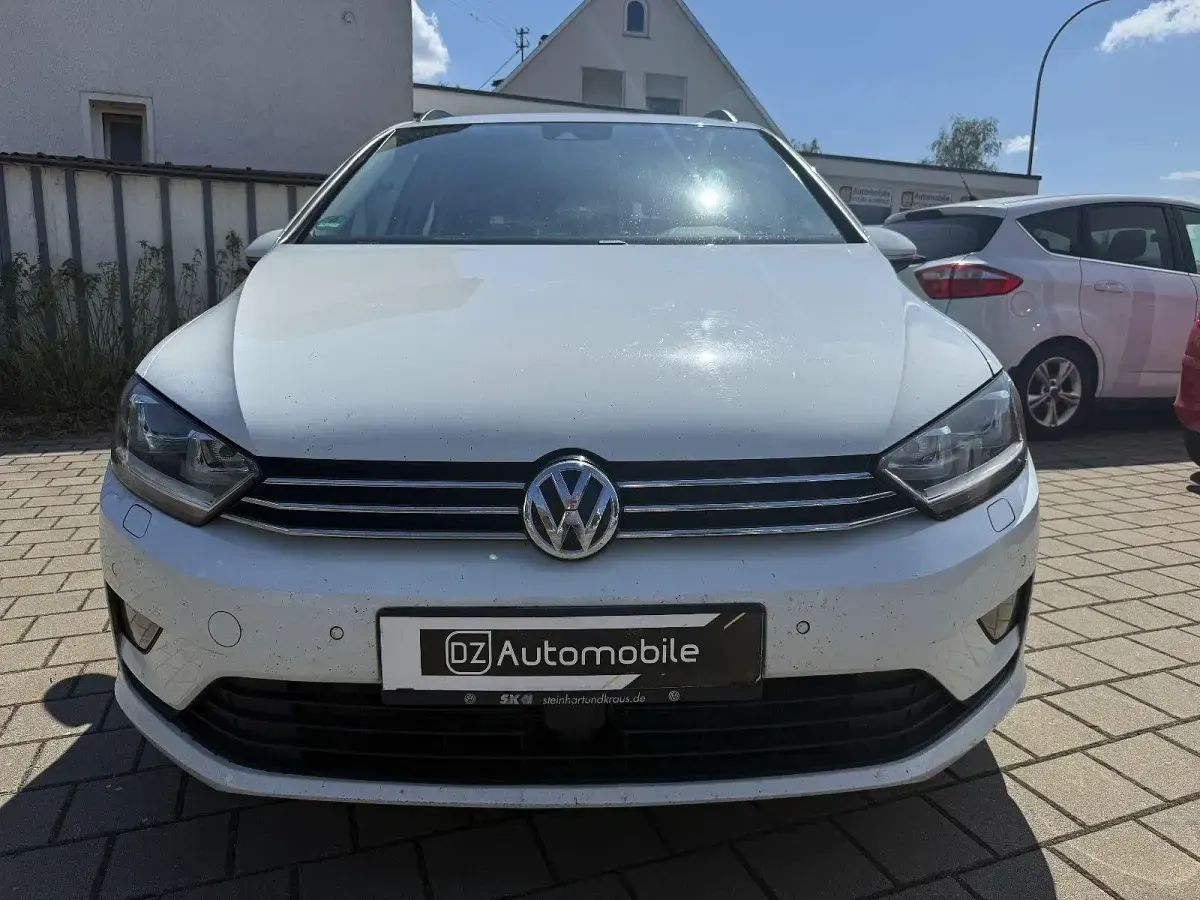 Gebraucht VW Golf VII 125 PS (91 kW) 2015 Weiß Limousine