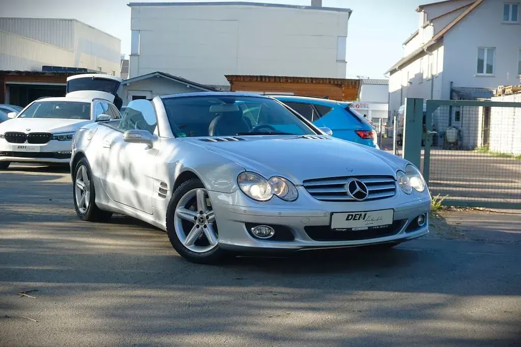 Gebraucht Mercedes SL350 272 PS (200 kW) 2007 Silber Cabrio