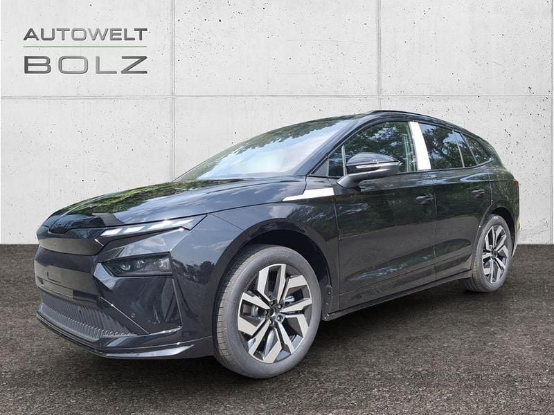 Schwarz Neu 2025 Skoda Enyaq iV SportLine SUV | 43.990 € (Guter Preis) - Bild 1/4