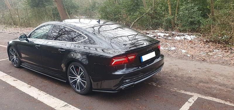 Gebraucht Audi A7 Sportback Sport 333 PS (244 kW) 2015 Schwarz Kleinwagen