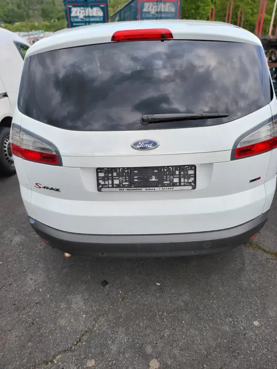 Gebraucht Ford S-MAX S 116 PS (85 kW) 2009 Weiß Van / Kleinbus