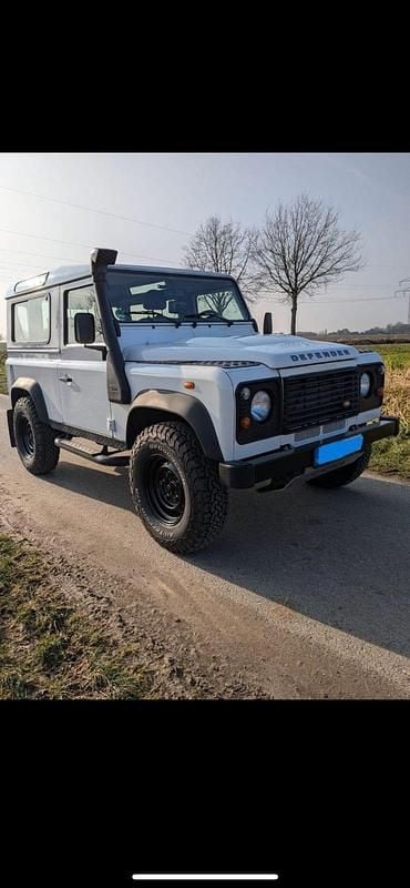 Gebraucht Land Rover Defender 122 PS (89 kW) 2014 Weiß SUV