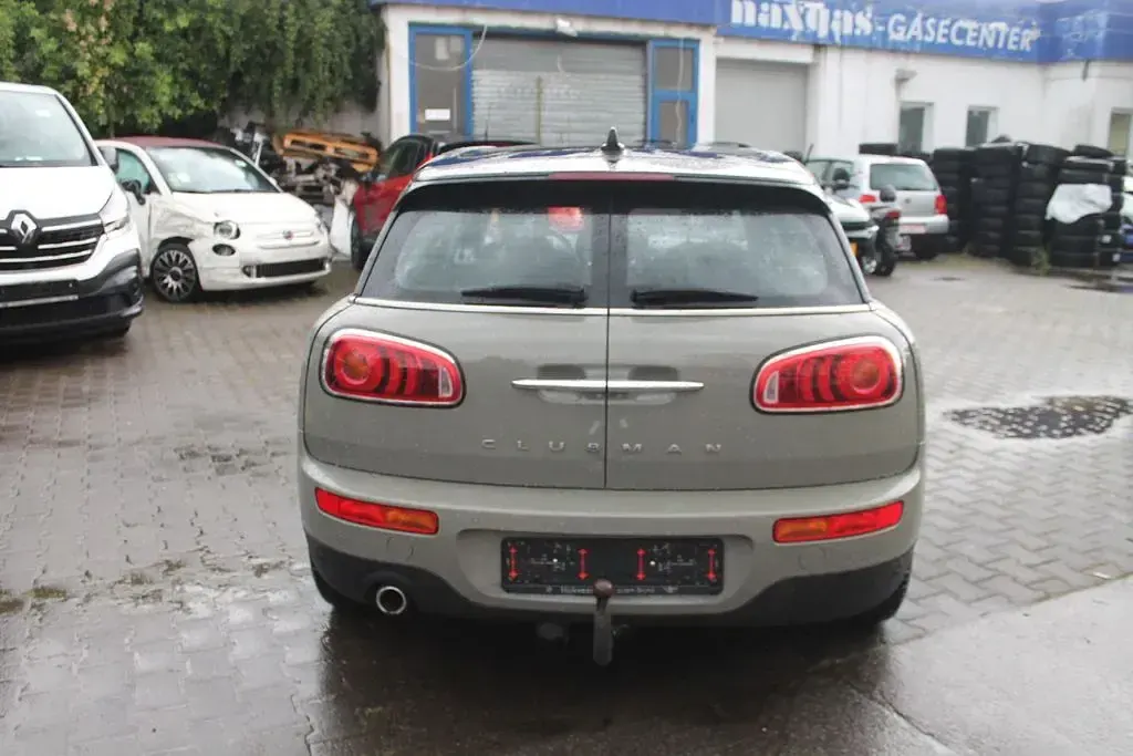 Gebraucht Mini Cooper D Clubman 150 PS (110 kW) 2019 Grau Kombi